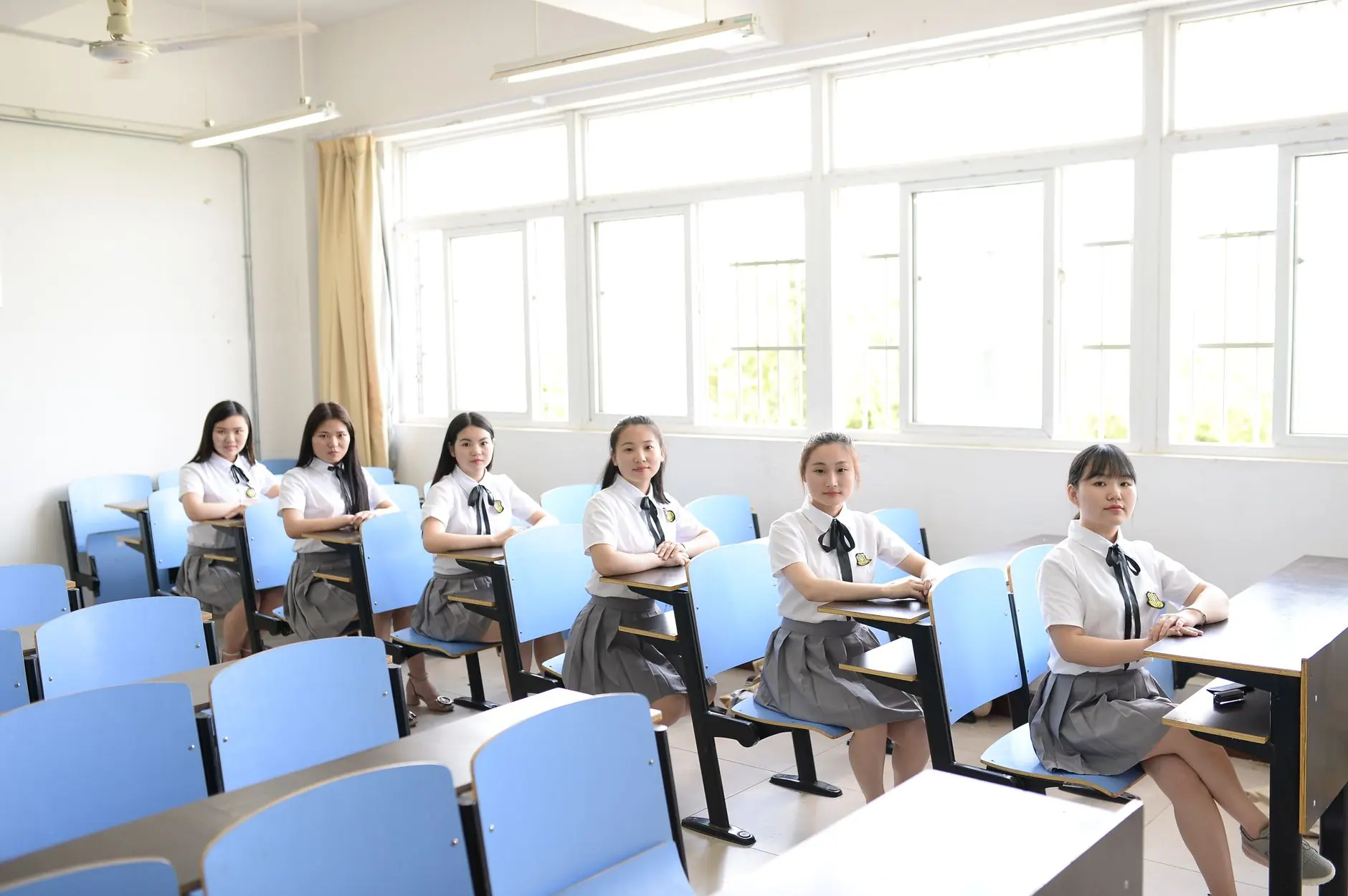 中山市旋风电器落地扇与台扇能效对比及选型建议